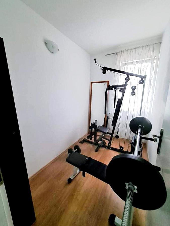 Apartment Three Roads Baška Voda Екстериор снимка
